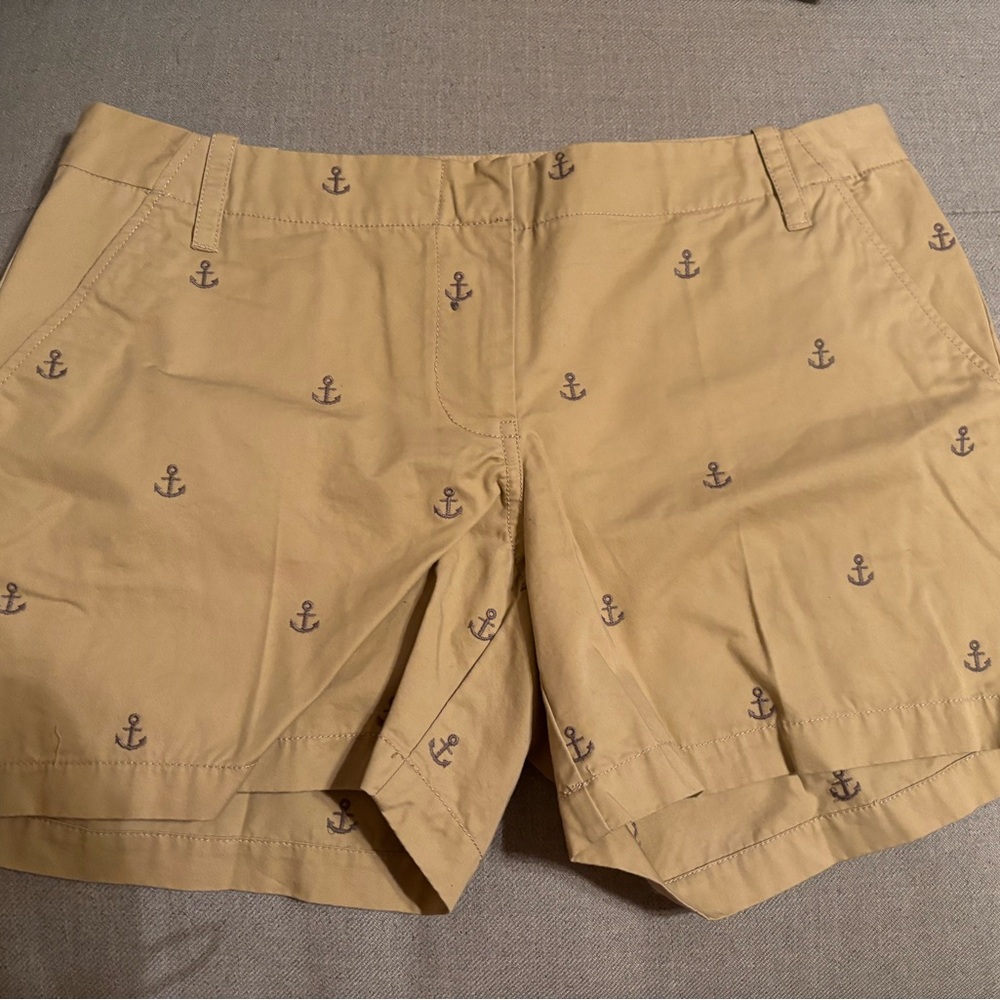 NWT Women’s Nautica Khaki Tan Anchor Marina Nautical Shorts - Size 12